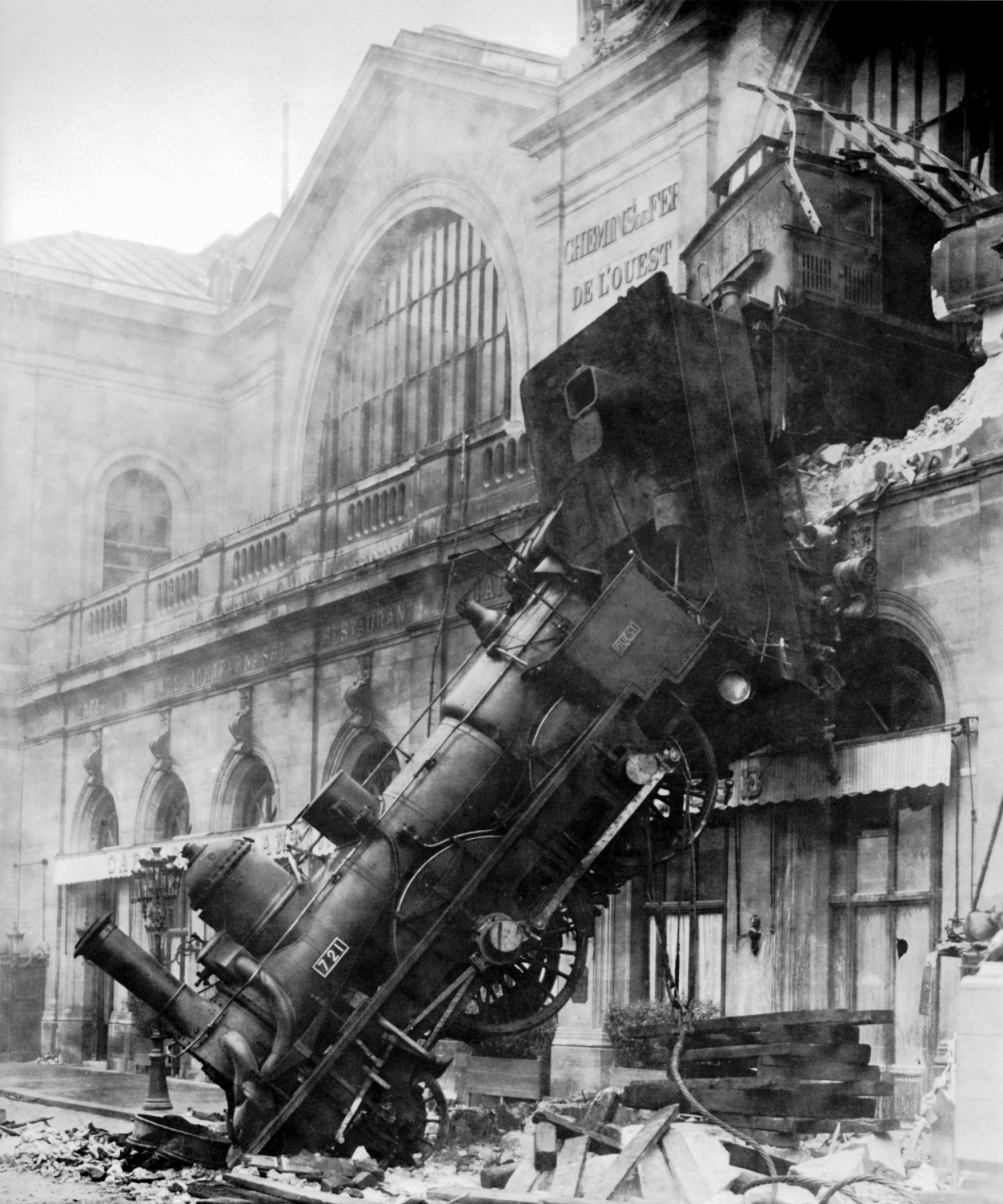 Afflictor.com · Photographs Of Old-Timey Train Wrecks