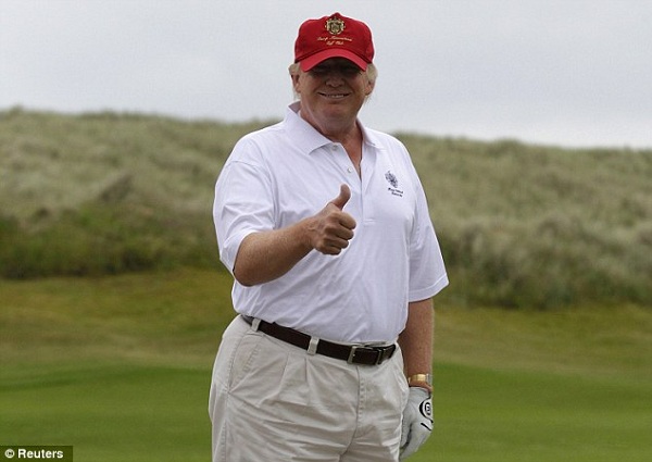 trumgolf.jpg