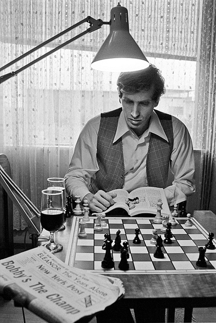 Come Out and Play, Chicken!, Spassky vs Fischer, (1972)