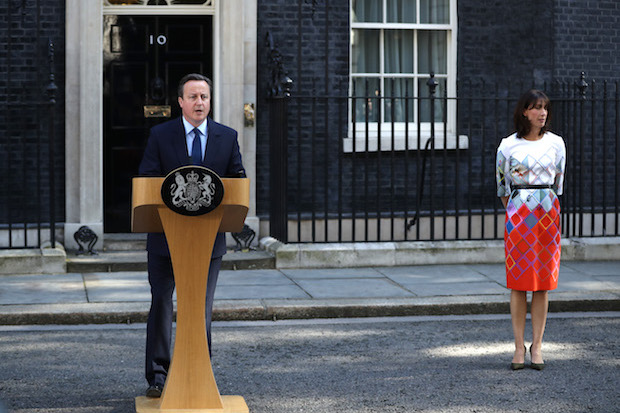 LONDON, UNITED KINGDOM - JUNE 24: British Prime Minister David Cameron resigns on the steps of 10 Downing Street his wife Samantha Cameron listens on June 24, 2016 in London, England. The results from the historic EU referendum has now been declared and the United Kingdom has voted to LEAVE the European Union. (Photo by Dan Kitwood/Getty Images)