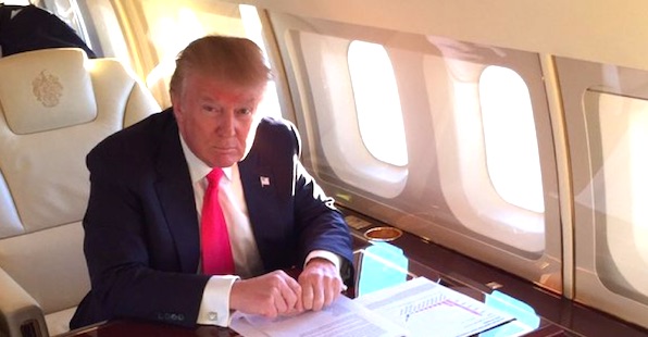 Donald-Trump-jet