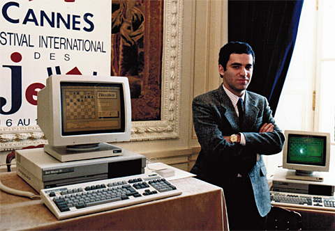 Humans bigger threat than AI, says chess legend Kasparov